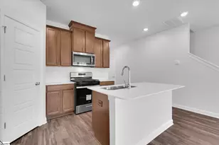 206 Telford Dr, Greenville, SC 29617 - Photo 9