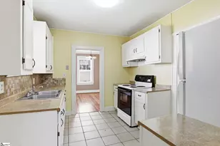 211 Lowndes Hill Rd, Greenville, SC 29607 - Photo 13