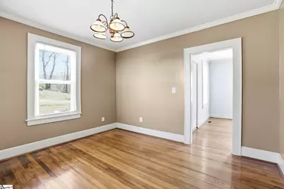 211 Lowndes Hill Road, Greenville, SC 29607 - Photo 9