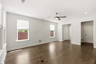 215 Wrightwood Ln, Greer, SC 29650 - Photo 9