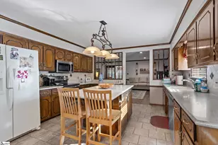 198 Pepperidge Dr, Spartanburg, SC 29303 - Photo 11