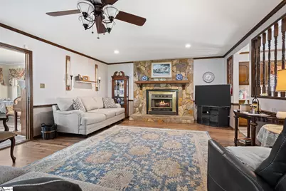 198 Pepperidge Drive, Spartanburg, SC 29303 - Photo 5