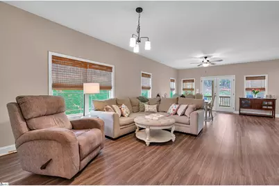 318 Dancing Water Drive, Chesnee, SC 29323 - Photo 5