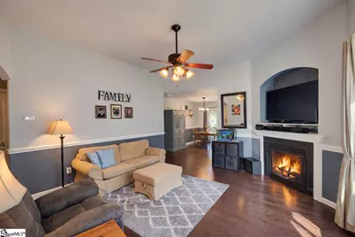 648 Chastine Drive, Spartanburg, SC 29301 - Photo 9