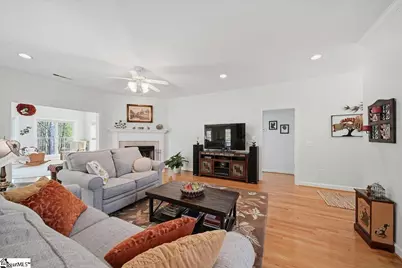 228 Goldenstar Lane, Greer, SC 29651 - Photo 5