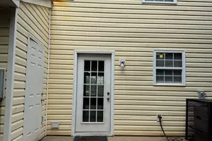 96 Buff St, Greenville, SC 29609 - Photo 15