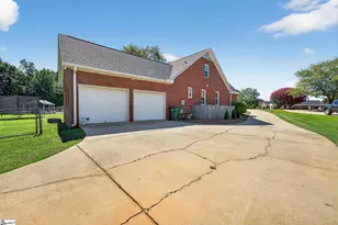 309 Silhouette Trce, Boiling Springs, SC 29316 - Photo 35