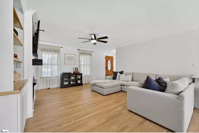 309 Silhouette Trace, Boiling Springs, SC 29316 - Photo 5