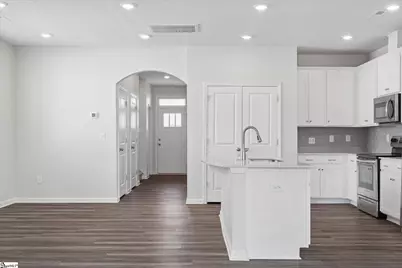 299 E Compass Way, Easley, SC 29640 - Photo 5