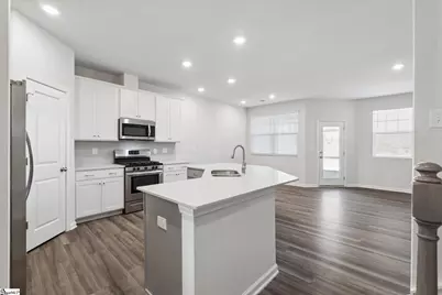 314 E Compass Way, Easley, SC 29640 - Photo 3