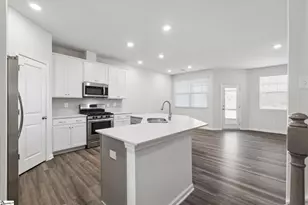 314 E Compass Wy, Easley, SC 29640 - Photo 3