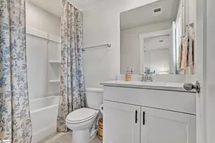404 Roderick Ln, Greenville, SC 29605 - Photo 35
