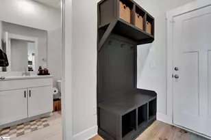 404 Roderick Ln, Greenville, SC 29605 - Photo 39