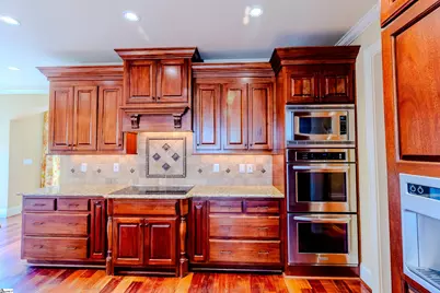 128 Paris Glen Way, Greenville, SC 29609 - Photo 9