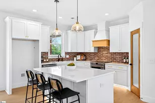 61 McCauley Ln, Travelers Rest, SC 29690 - Photo 9