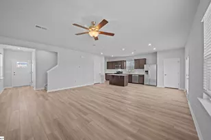 8030 Broadmead Ct, Spartanburg, SC 29307 - Photo 7