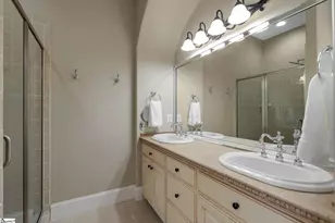 8 Arezzo Dr, Greenville, SC 29609 - Photo 23