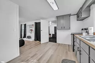 211 California Ave, Spartanburg, SC 29303 - Photo 11