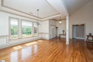 208 Glen Meadows Dr, Simpsonville, SC 29680 - Photo 9