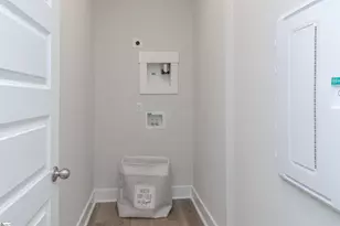 1194 N Pleasantburg Dr, Greenville, SC 29607 - Photo 17