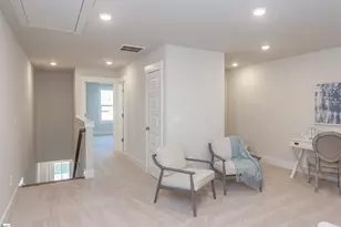 1194 N Pleasantburg Dr, Greenville, SC 29607 - Photo 11