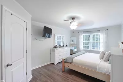 300 Elmwood Street, Easley, SC 29642 - Photo 7