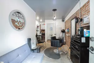 300 Elmwood St, Easley, SC 29642 - Photo 5