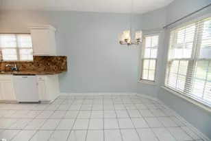 298 Glen Crest Dr, Moore, SC 29369 - Photo 11
