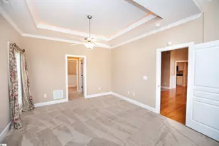 351 Kellie Ln Dr, Spartanburg, SC 29301 - Photo 5