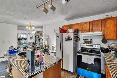 1001 W Bramlett Road, Greenville, SC 29611 - Photo 7