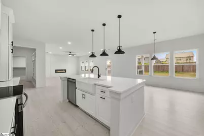 209 Redmond Drive, Fountain Inn, SC 29644 - Photo 5