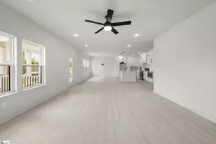 209 Redmond Dr, Fountain Inn, SC 29644 - Photo 15