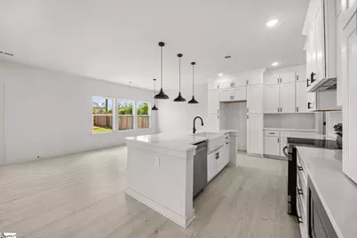 209 Redmond Drive, Fountain Inn, SC 29644 - Photo 3