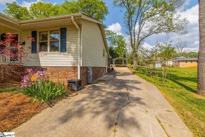 114 Escambia Avenue, Gaffney, SC 29340 - Photo 5