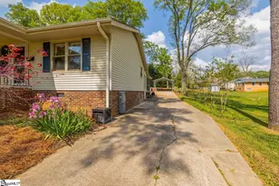 114 Escambia Ave, Gaffney, SC 29340 - Photo 5