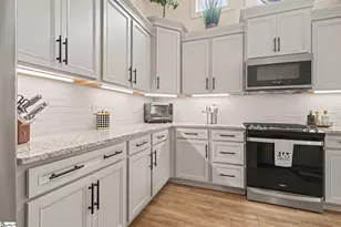 605 Sunwater Dr, Duncan, SC 29334 - Photo 19