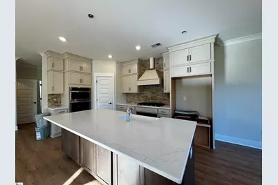 313 Ever Silvers Lane, Taylors, SC 29687 - Photo 3