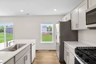 129 Pretoria Dr, Fountain Inn, SC 29644 - Photo 11