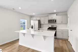129 Pretoria Dr, Fountain Inn, SC 29644 - Photo 9