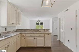 610 Walnut Way, Anderson, SC 29626 - Photo 11