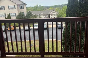 1612 Harts Ridge Dr, Seneca, SC 29678 - Photo 9