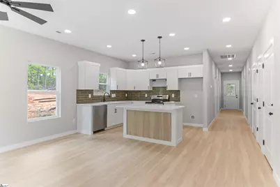 189 N Georgia Avenue, Chesnee, SC 29323 - Photo 5