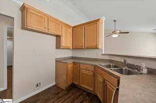 112 Longwood Ln, Easley, SC 29642 - Photo 11