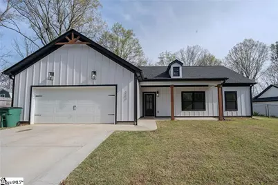 203 Mr Jim Lane, Clinton, SC 29325 - Photo 1