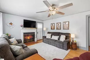 120 Florence St, Pickens, SC 29671 - Photo 7