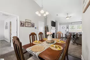 703 Burbrook Ln, Boiling Springs, SC 29316 - Photo 13