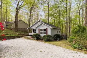 55 Wildflower Ln, Travelers Rest, SC 29690 - Photo 3