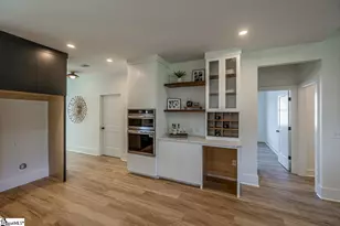 3392 Fairview Rd, Fountain Inn, SC 29644 - Photo 11