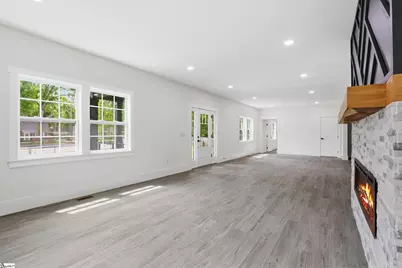 1111 E River Street, Anderson, SC 29624 - Photo 9