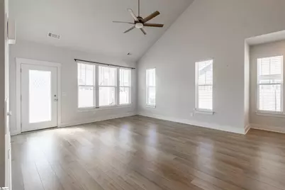 1332 Summer Gold Way, Boiling Springs, SC 29316 - Photo 9